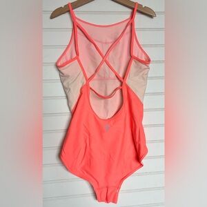 IVIVVA by LULULEMON girls size 12 bathing suit